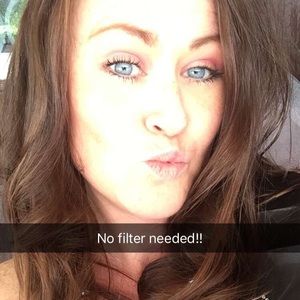 Meet your Posher, Lynn